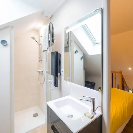 Le Chant Des Mesanges ボーヴ