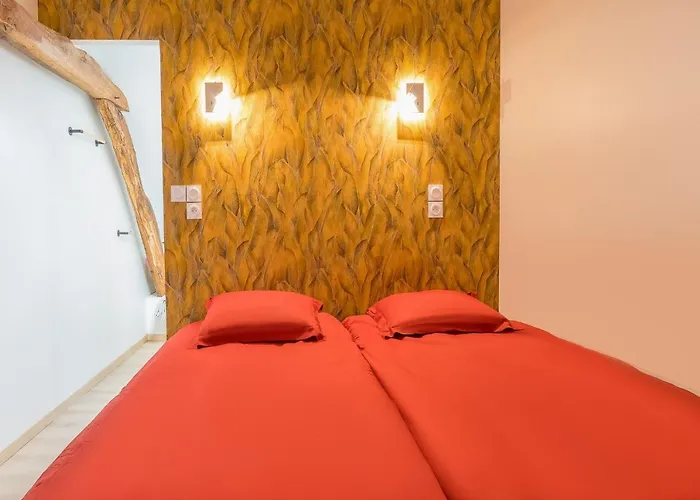 Le Chant Des Mesanges Apartment *